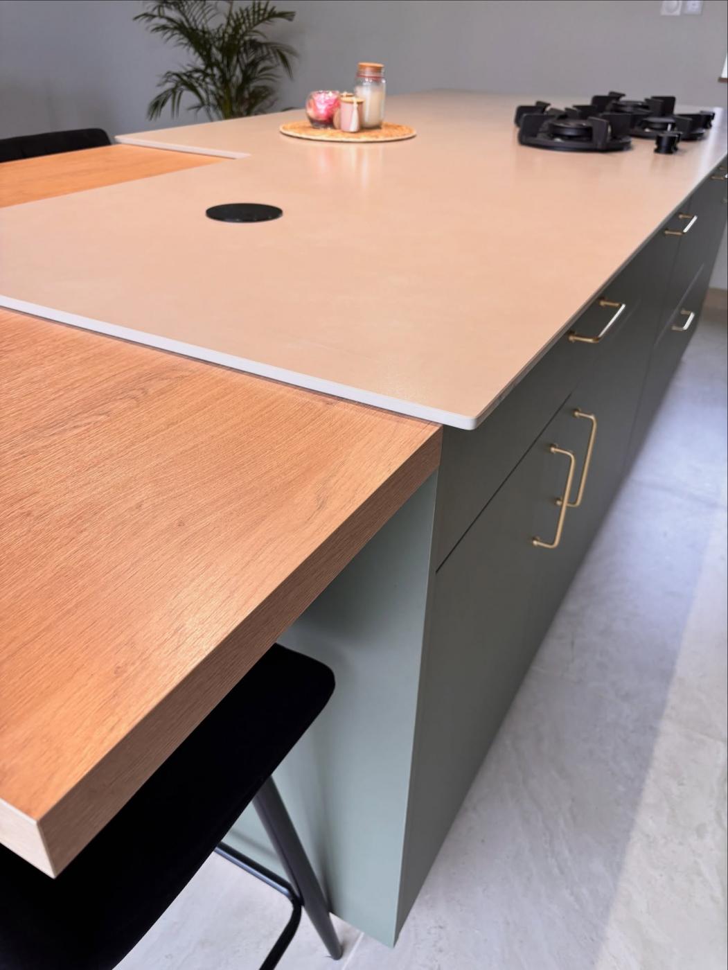 FD CR�ATION 
Artisan Fabricant